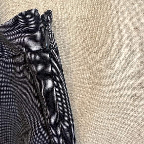 Evan Picone Women's Cropped Pants - Picture 5 of 10